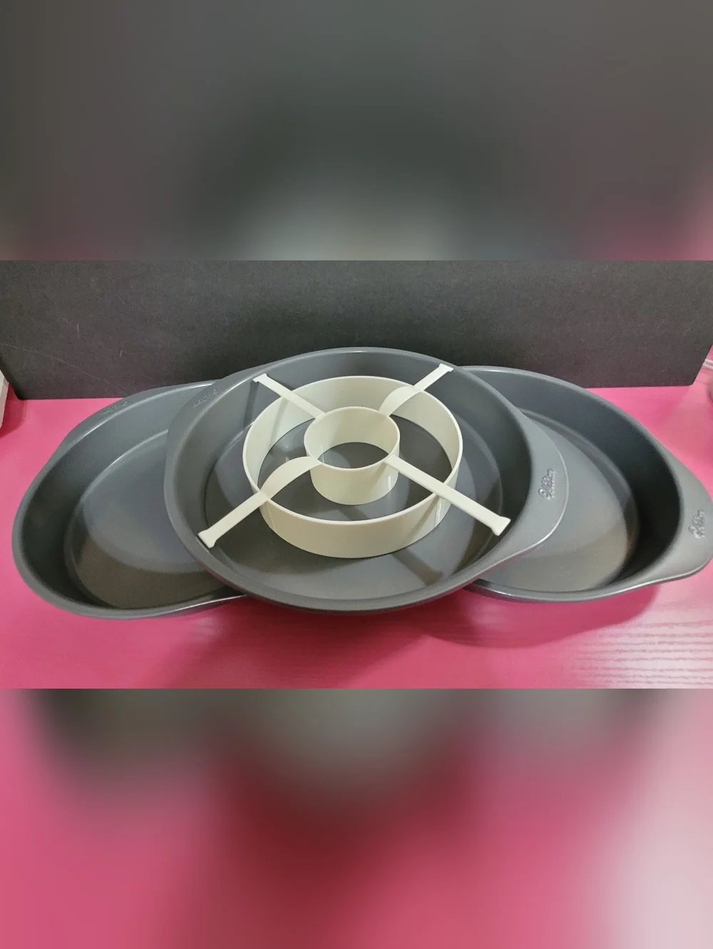 Wilton 2005 Checkerboard Cake Pan Set